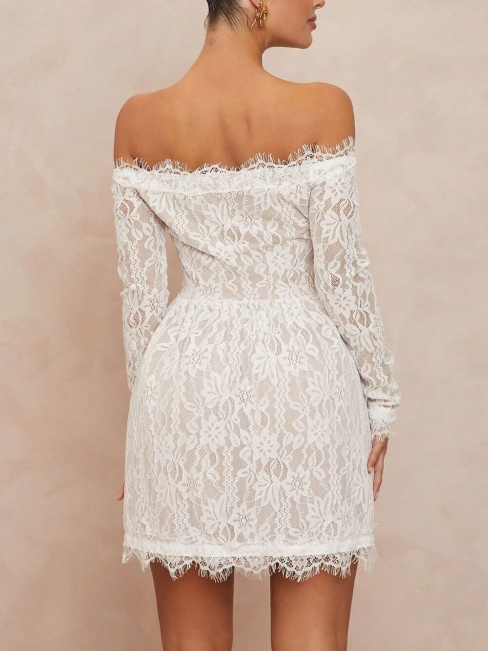 White Elegant Women's Slim Fit Off The Shoulder Mini Dress - Picture 2 of 7